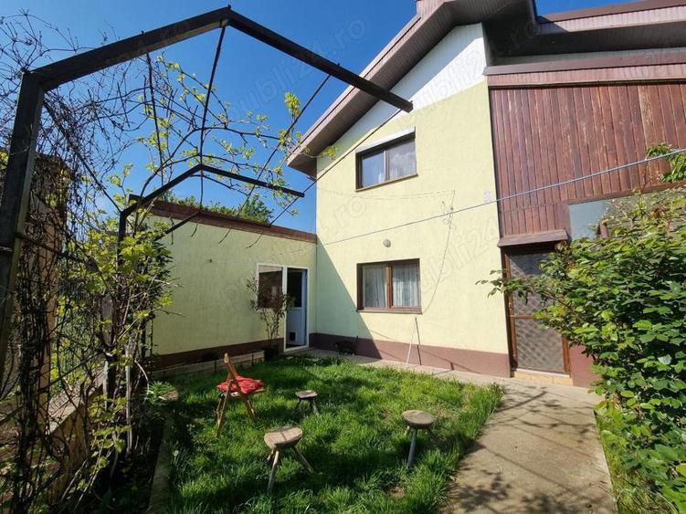 Vanzare casa p+1 - 2