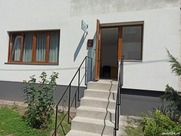 inchiriez apartament cu 3 camere in Ludus zona centru - 3