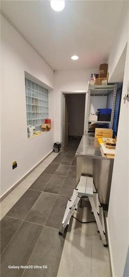 Spatiu comercial 147mp, F.S.12ml, zona Teatru, renovat - 10