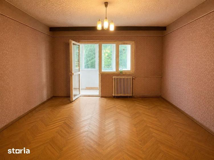 Apartament cu 3 camere decomandat în Șagului
