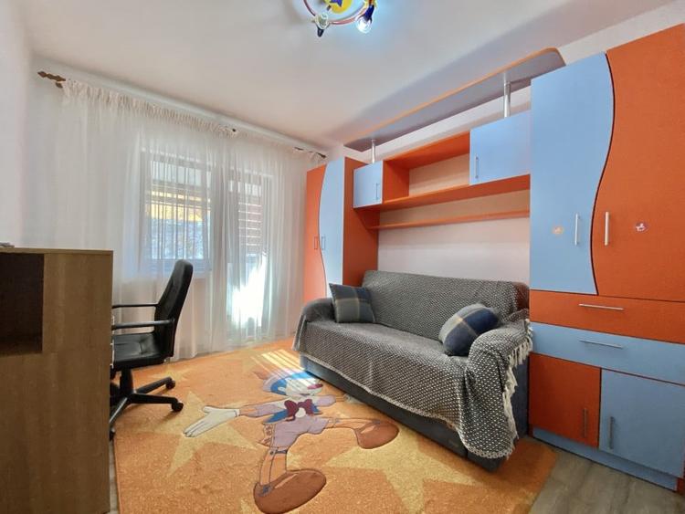 Apartament cu 3 camere de inchiriat in zona Faleza Nord - 5