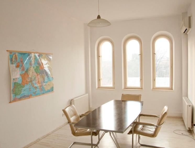 Vila cu arhitectura Dacia - 6