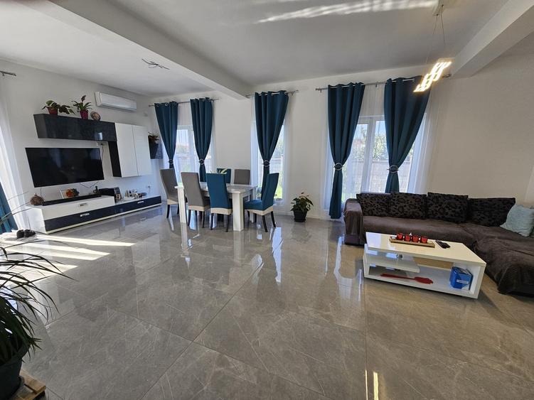 COMISION 0%! Casa deosebita Sacalaz zona centrala P+1 !! - 6