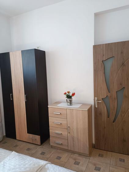 Apartament 2 camere decomandat zona militari Proprietar - 4