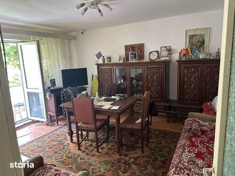 Apartament 4 camere de vanzare Calea Bucuresti - 1