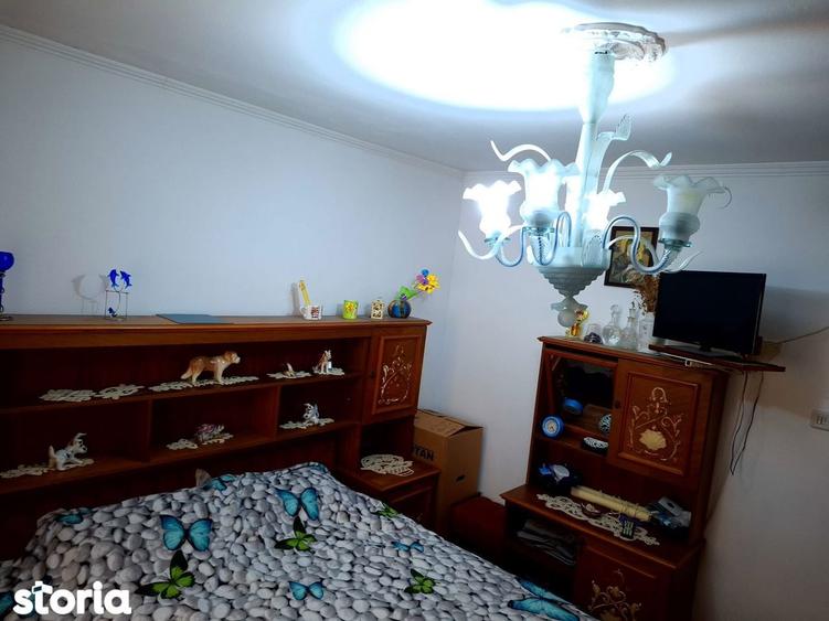 3 camere Mioveni / T.uri , Decomandat / Centrala, Amplasament DEOSEBIT - 8