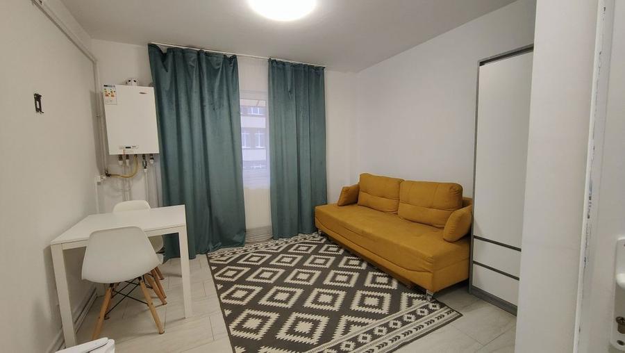 Persoana fizica garsoniera langa Dedeman camera de camin - 1