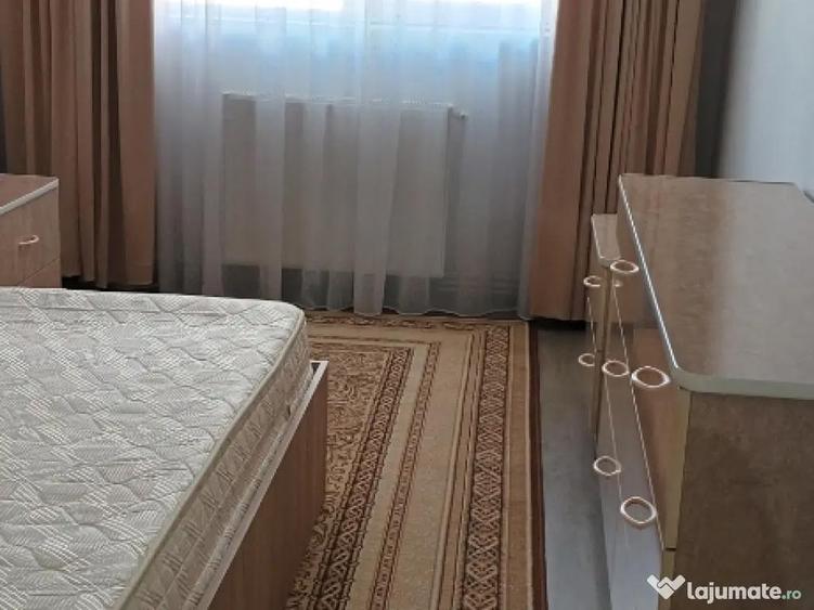 Inchiriez apartament 2 camere Mana?tur - 1