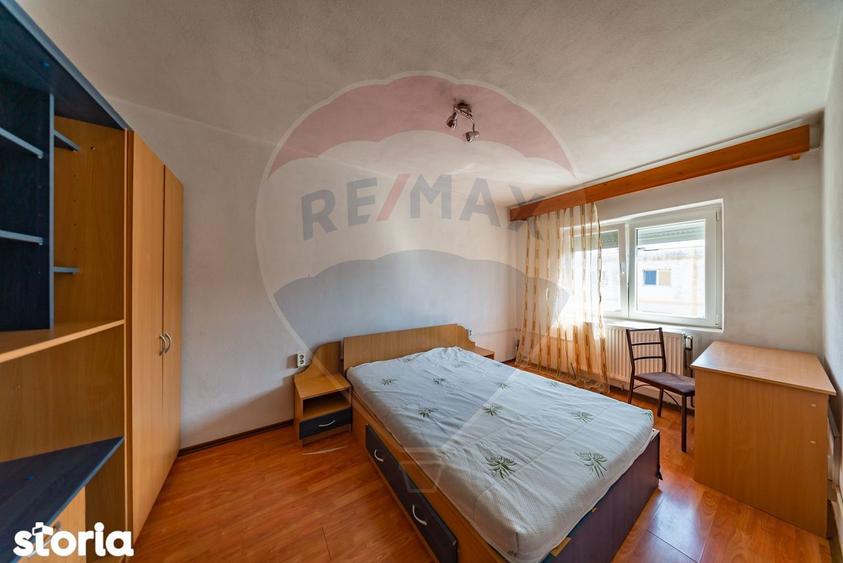 Apartament cu 2 camere de inchiriat in zona Micalaca - 3