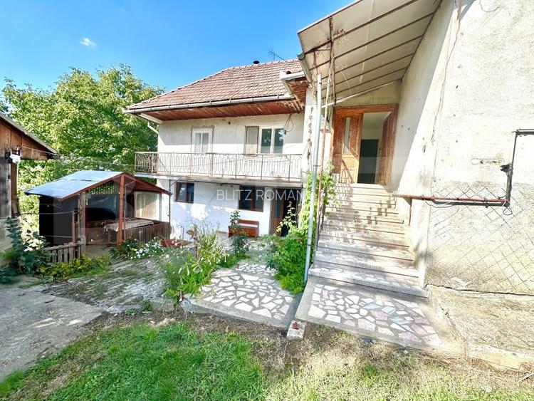Casa de vanzare, 5 camere, teren 672 mp, Cugir Casa de vanzare, 5 camere, teren 672 mp, Cugir