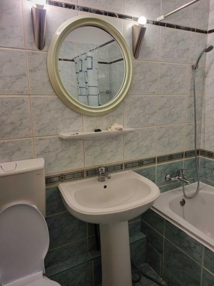 Proprietar inchiriez ap. 2 camere decomandate, zona Lipovei - I.I. de la Brad - 2