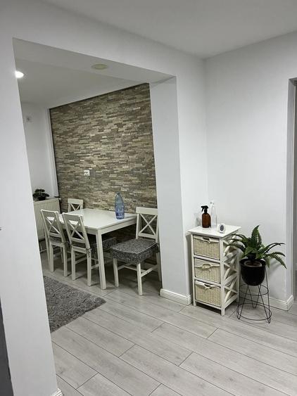Apartament cu 2 camere , titu - 1