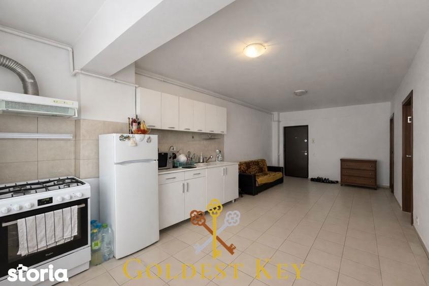 Apartament cu 2 camere, balcon si parcare exterioara - 2