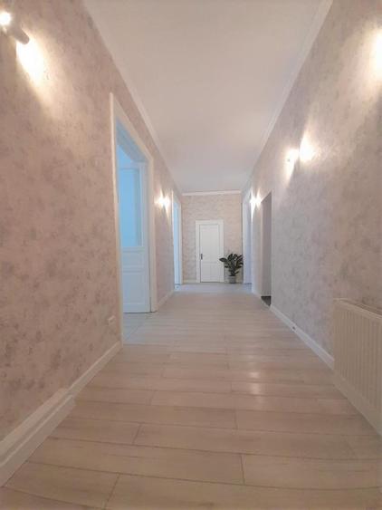 Vanzare|  5 Camere | Ultracentral | 120 mp | Lux| Profitabil | Renovat | - 2