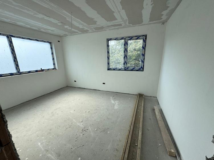 Casa individuala deosibita P+1+M. 4 cam. Util 140mp. Teren 154 mp - 11