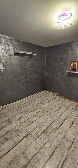 Apartament cu 2 camere decomandat în Steaua