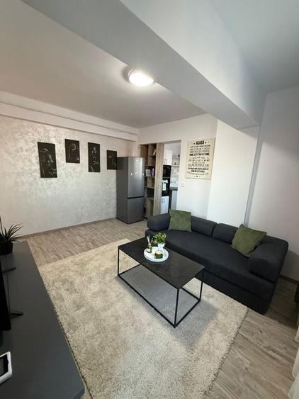 Inchiriez apartament cu 2 camere River Tower - 1