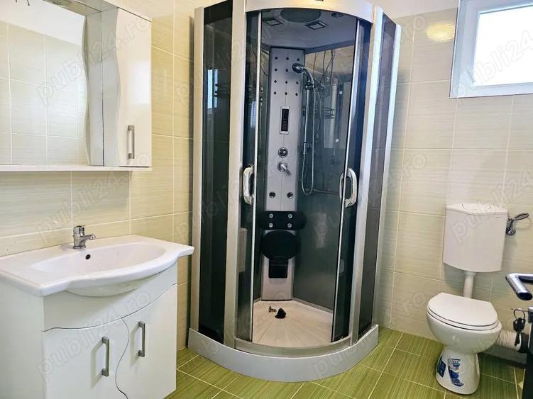 De vanzare casa cu 5 camere in Episcopia ?i teren generos - 2