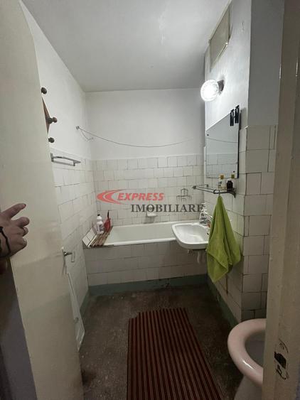 Titan, Costin Georgian, Piata, Metrou - 3