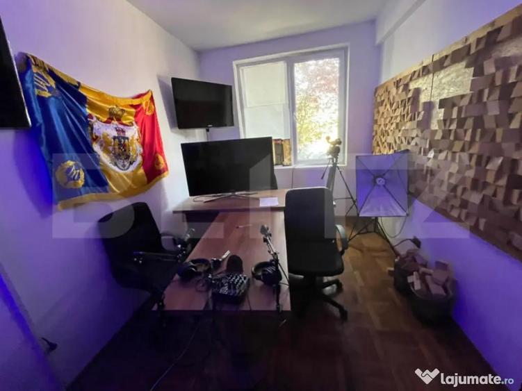 Spatii de birouri de inchiriat, 19 mp, zona Micro 6 - 1