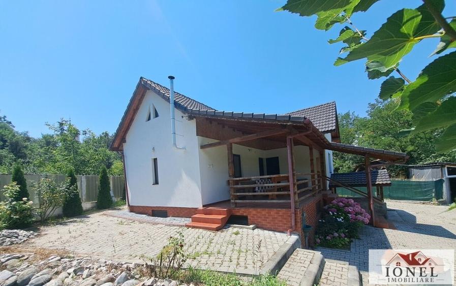 Casa noua de vanzare in Berghin - Straja cu 6063 mp teren - 2