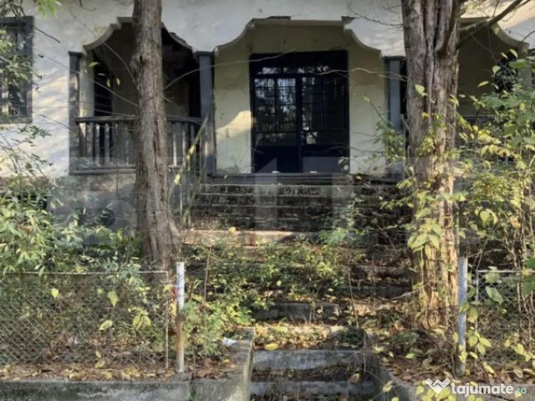 Teren Buzia?, langa parc - 3