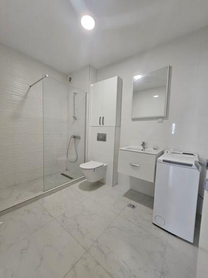 VANZARE 2 CAMERE ZONA PIPERA OMV PARCARE+ BOXA - 4