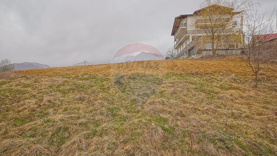 COMISION 0% | Teren intravilan 656mp | Cu utilități | Cartier privat - 2