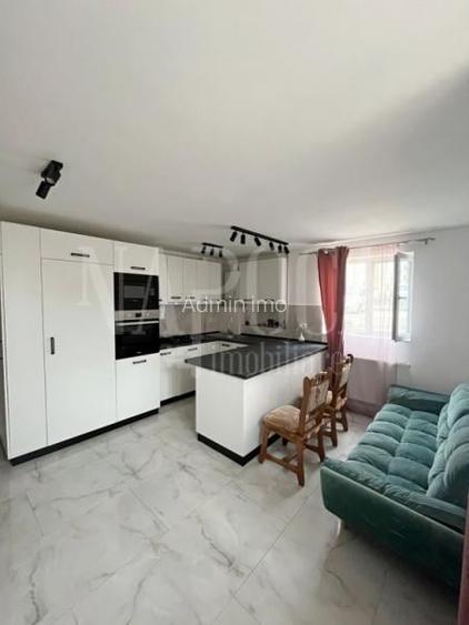 Apartament 2 camere de vanzare in Floresti Apartament 2 camere de vanzare in Floresti