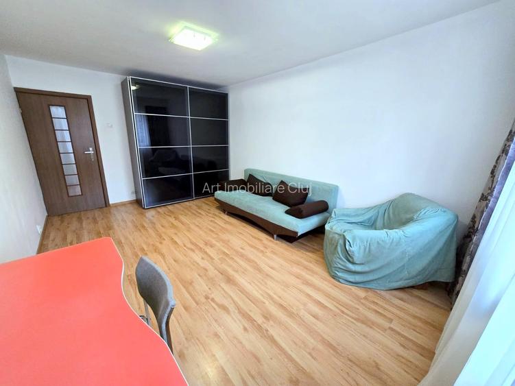 2 camere, decomandate, mobilat modern, in Zorilor, strada Luceafarului