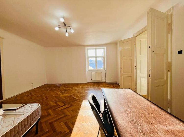 Apartament cu istorie reală | Centru istoric | Parcare - 2