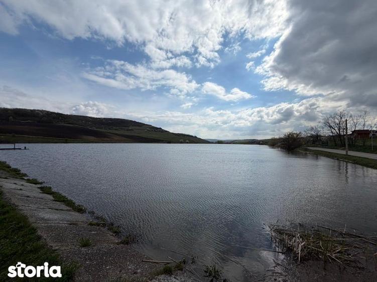 Casa de vanzare langa lac in localitatea Suatu! - 8