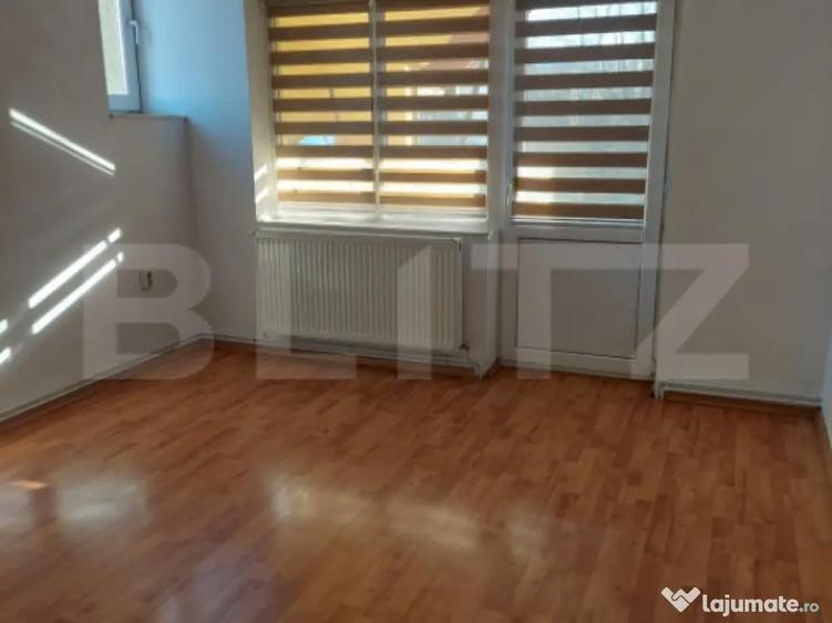 Apartament la casa, 4 camere, 80 mp, zona 9 Mai - 2