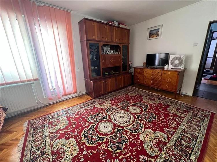 De vanzare apartament cu 2 camere in Unirii - 4