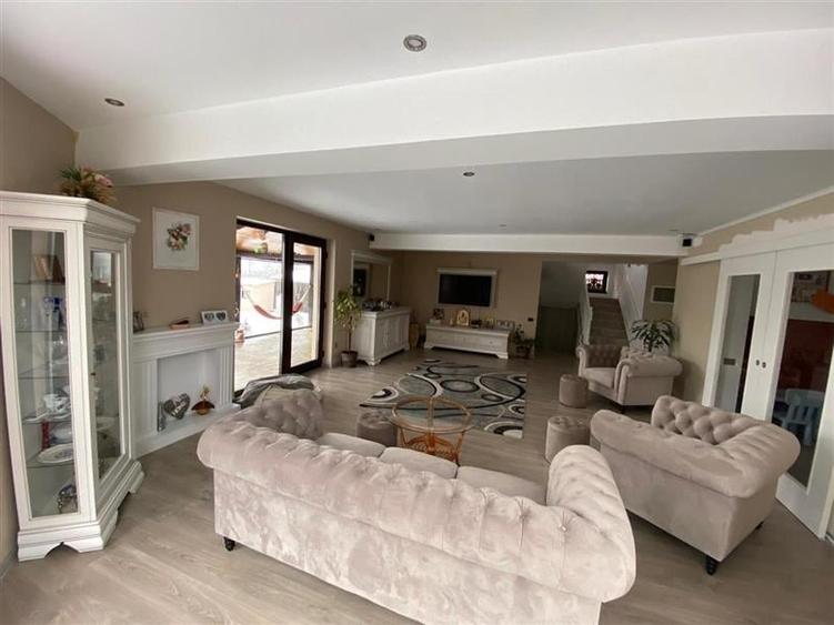 EXCLUSIVITATE, Casa 5 camere, 650 mp Teren, Carpinis-Tarlungeni, Brasov - 8