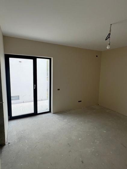 Vila in apropiere Mega Image Moara - 11