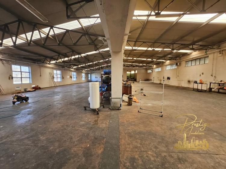 Hala industriala 700 mp, posibilitate 2000 mp de inchiriat zona Seleus - 1