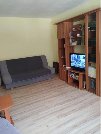 Apartament 3 camere cu parcare Tractorul - 4