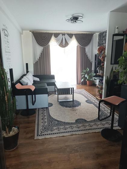 Apartament de vanzare - 2