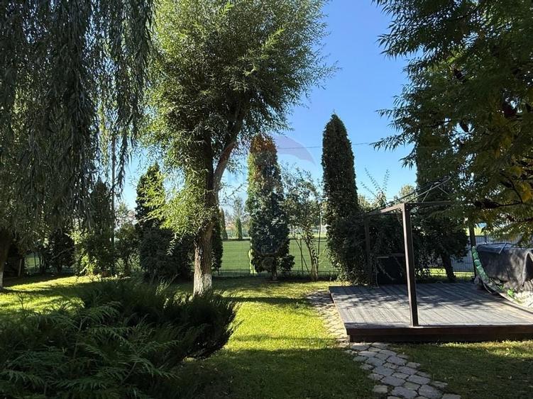 Cladire cu teren de inchiriat Bacau Calea Romanului - 7