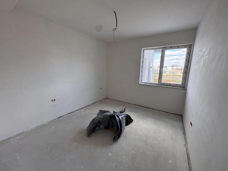 DIRECT DEZVOLTATOR, POD MANSARDABIL, TOATE UTILITATILE - 5