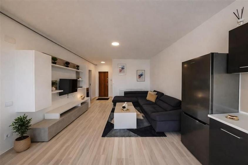 Tur 3D! Constructie noua,decomandat, rafinat,loc parcare,Sancraiu de Mures. - 6