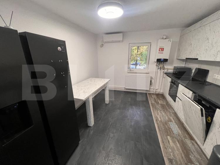Apartament cu 3 camere decomandat, mobilat în Plopilor