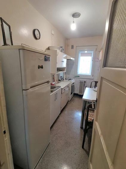 Apartament cu 2 camere semidecomandat în Calea Victoriei