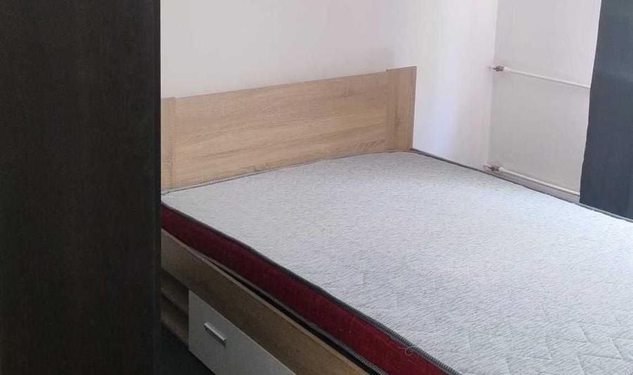 Apartament cu 2 camere semidecomandat în Gorjului