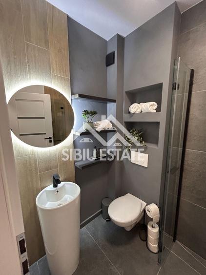 Apartament cu 3 camere în Șelimbăr — fotografia 2
