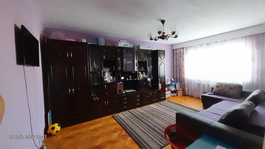 Apartament cu 2 camere decomandat în Mărăști
