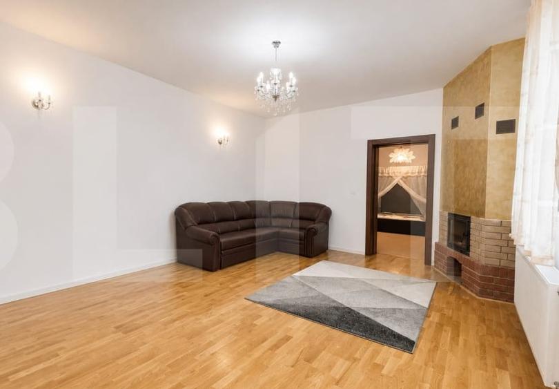 Apartament cu 3 camere semidecomandat, mobilat în Iosefin