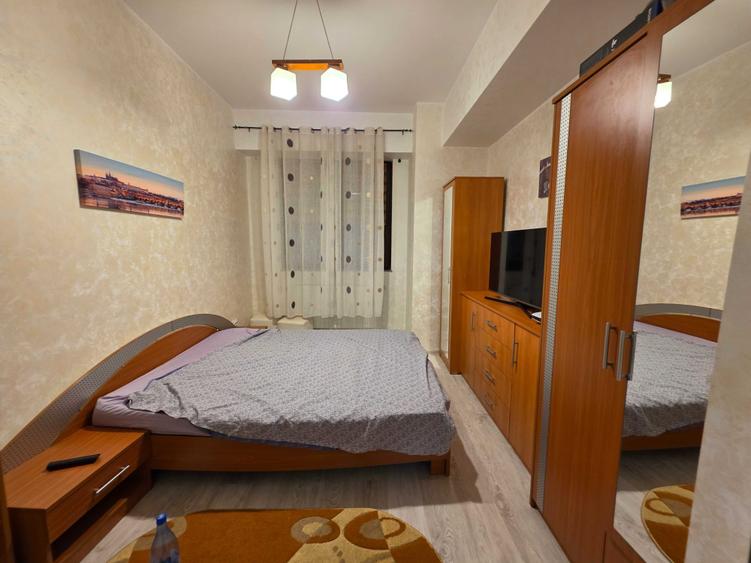 Apartament cu 2 camere decomandat în Exterior Vest