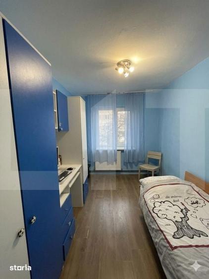 Apartament cu 4 camere semidecomandat în Circumvalațiunii